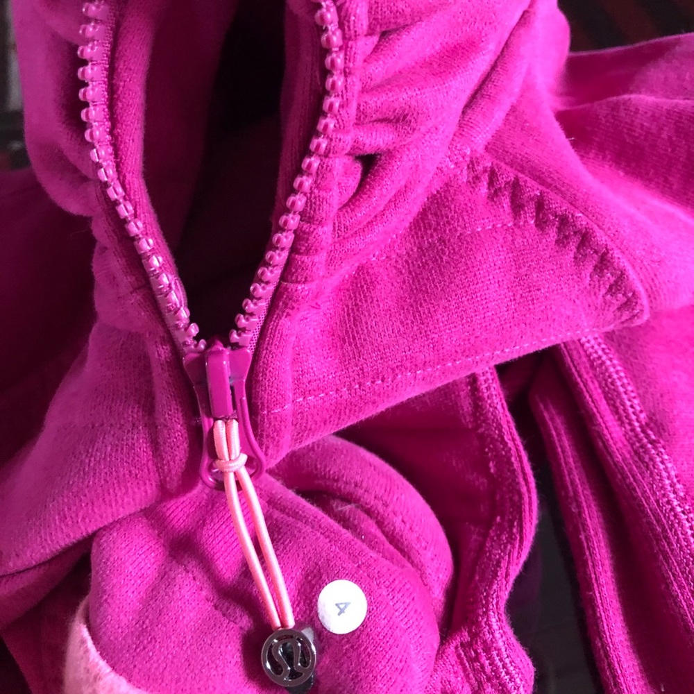 Lululemon jacket - Picture 3 of 3